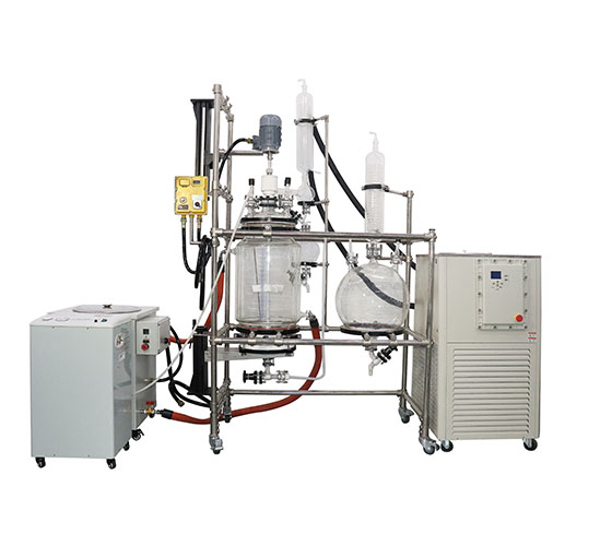 Solid phase reactor P1